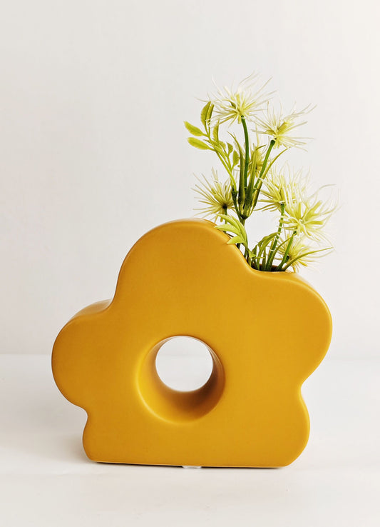 Groovy Flower Vase | Yellow